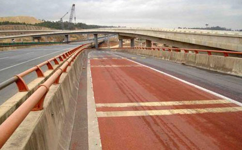 久治轻载防滑路面粘结材料