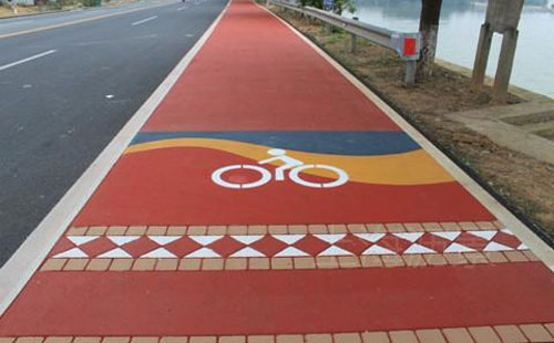 久治彩色路面解决方案：环氧地坪的新趋势